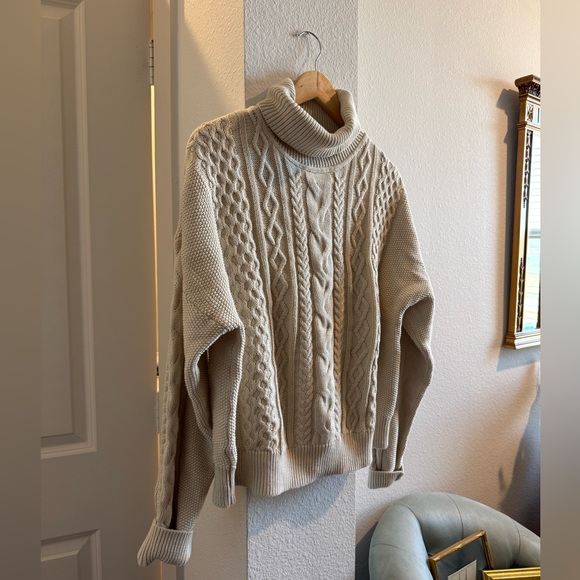 NWOT Gap Cream Fisherman Style Sweater: XL - Picture 2 of 4